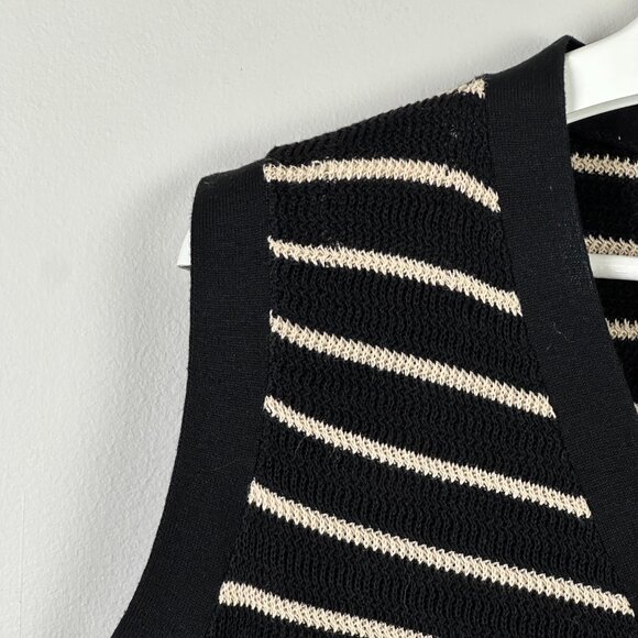 Line the Label Linen Cotton Blend Vest Shadow Stripe - Picture 4 of 10